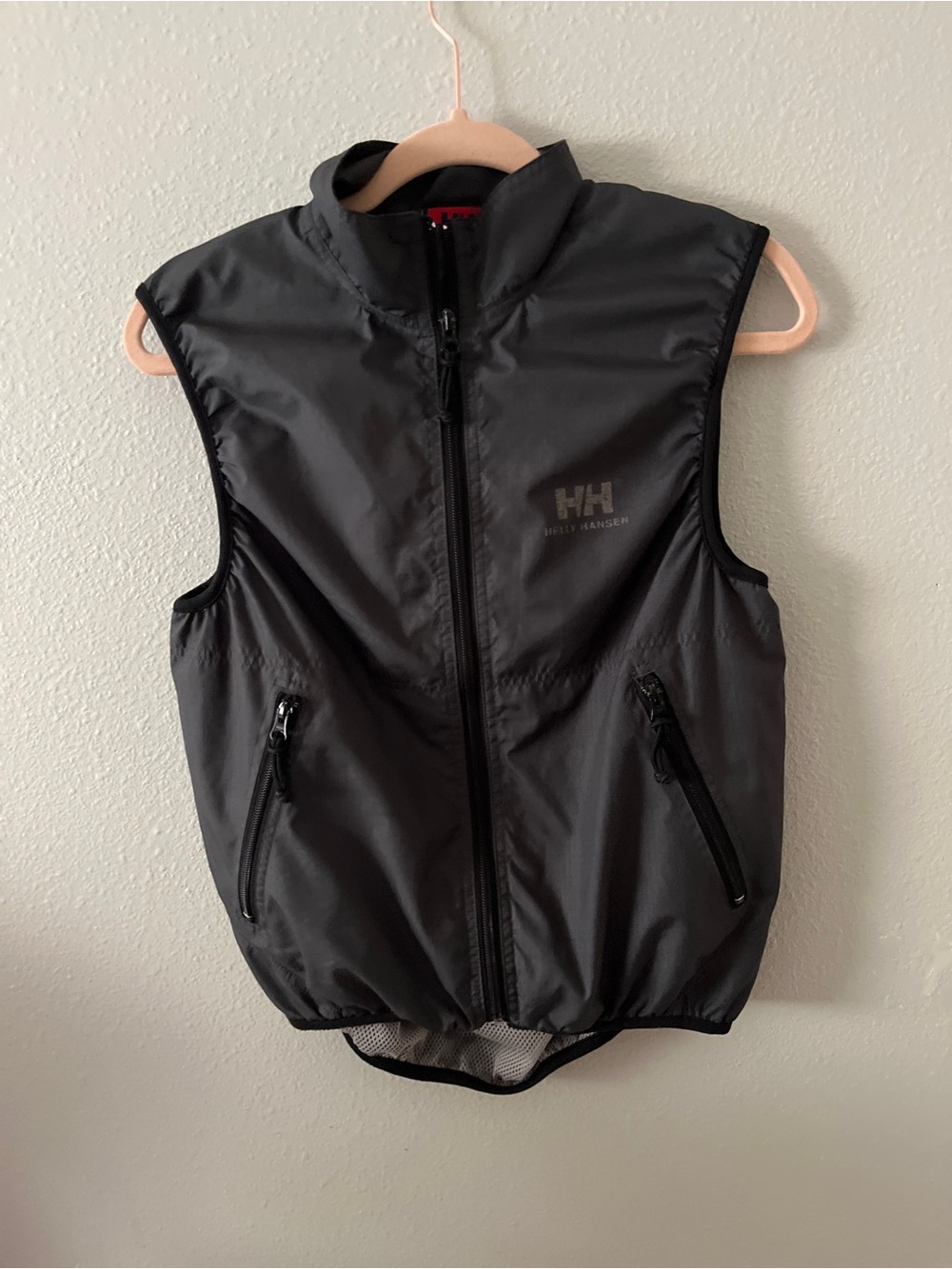 Helly Hansen  Black windbreaker Vest small